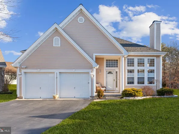 7 Brookview Ct, Barnegat, NJ 08005
