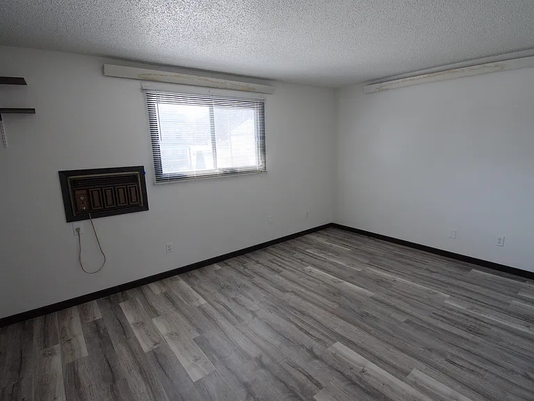 803 8th St N #1 — Photo 2