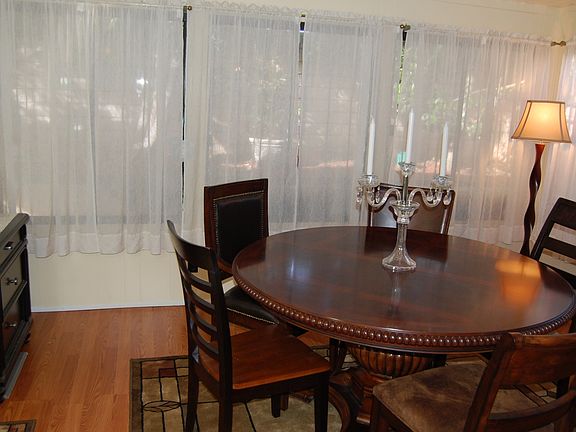 4th image of 13592 Van Horn Cir W