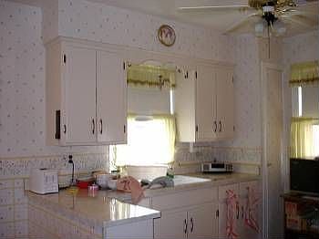 4th image of 22401 Lakemont Ave