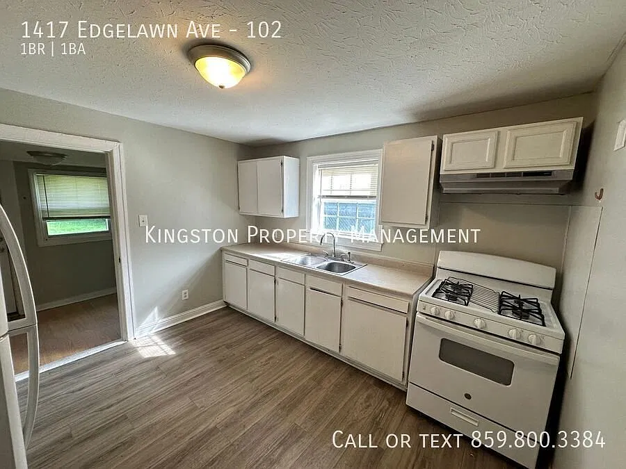 1417 Edgelawn Ave #102