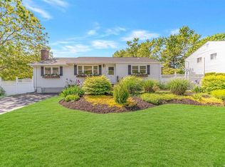 54 Circle Dr N, East Patchogue, NY 11772