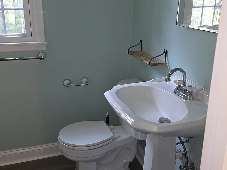 524 Country Club Dr — Photo 13