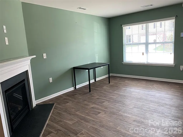 4265 Long Arrow Dr — Photo 18
