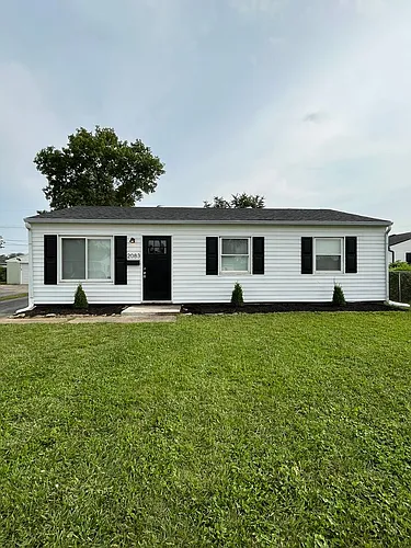 2083 Penrose Dr Photo 1