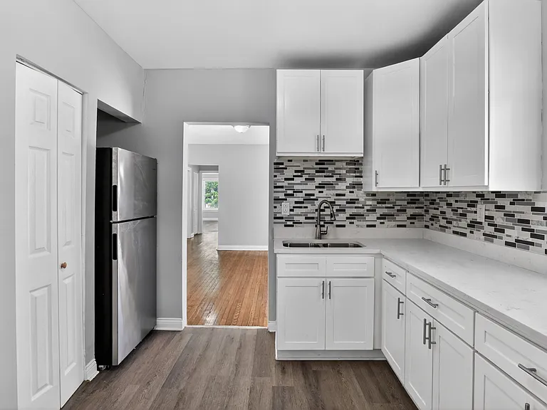7847 S Bennett Ave #1 — Photo 17