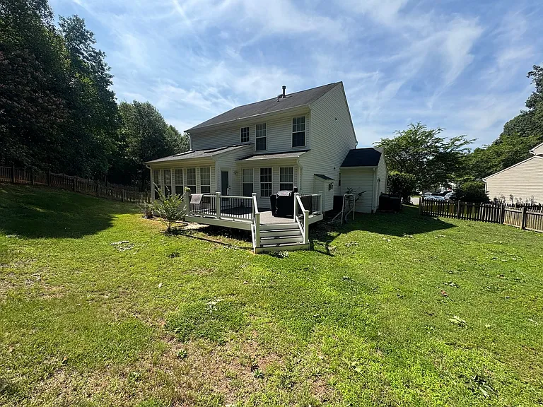 38 Kimmer Ct — Photo 6
