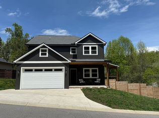64 River Walk Dr, Woodfin, NC 28804