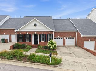401 Waverly Hills Dr, Cary, NC 27519