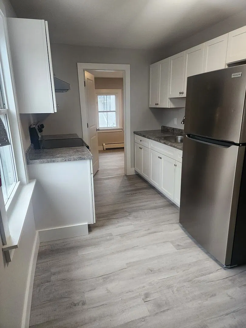 Newly Renovated 2-Bedroom Apartment | New Appliances | Convenient Location — Photo 1