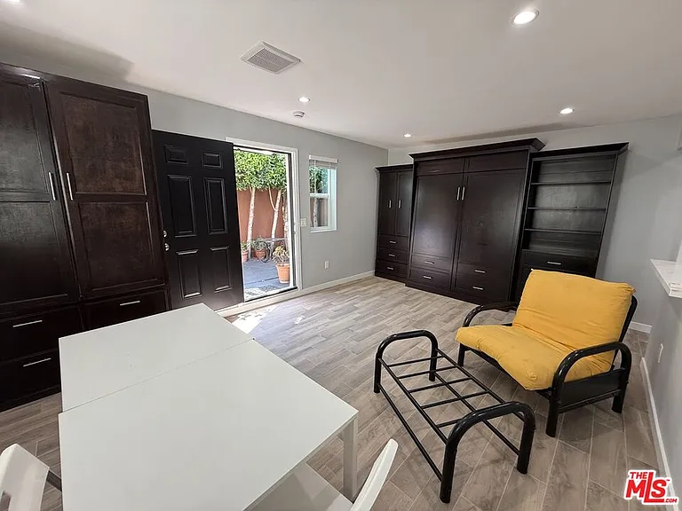 4084 Creed Ave #1/2 — Photo 5