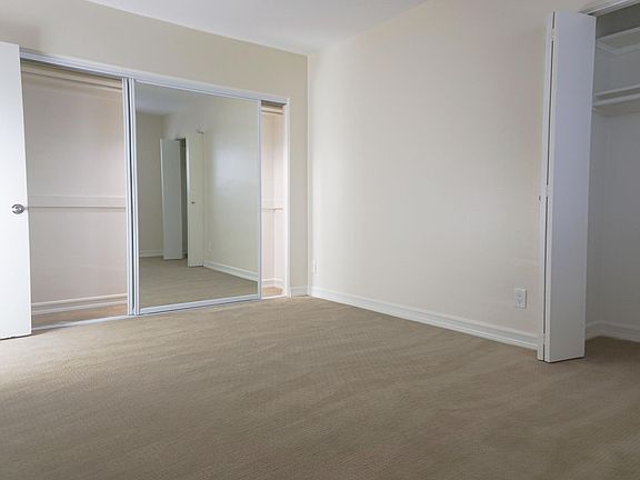 3rd image of 11825 Goshen Ave APT 3