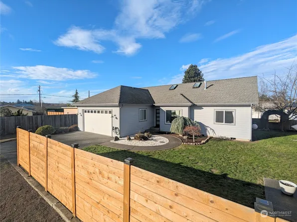 41 Smithfield Drive, Sequim, WA 98382
