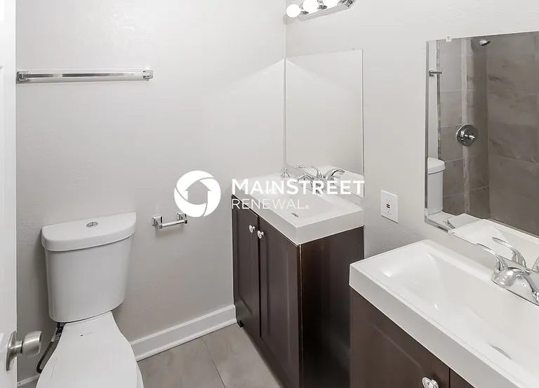 637 W Alamo Dr — Photo 11
