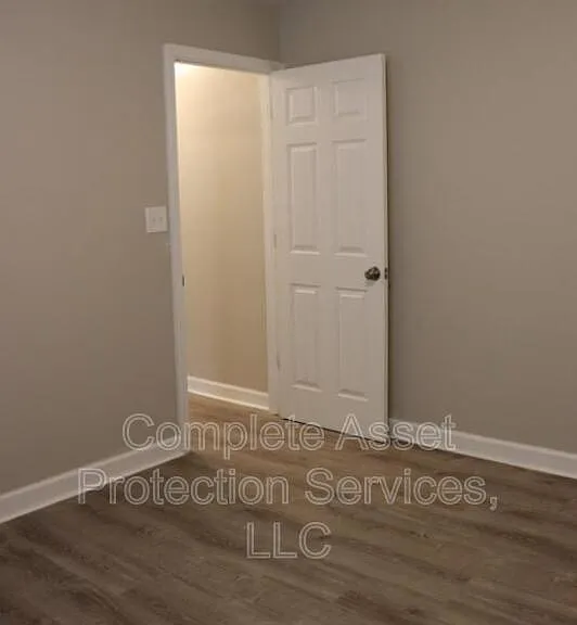 2873 New Hampshire St — Photo 16