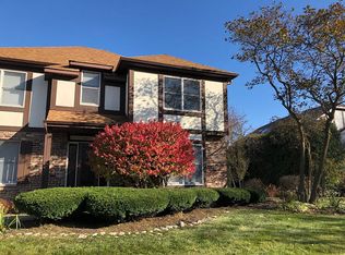 1211 W Sable Dr, Addison, IL 60101