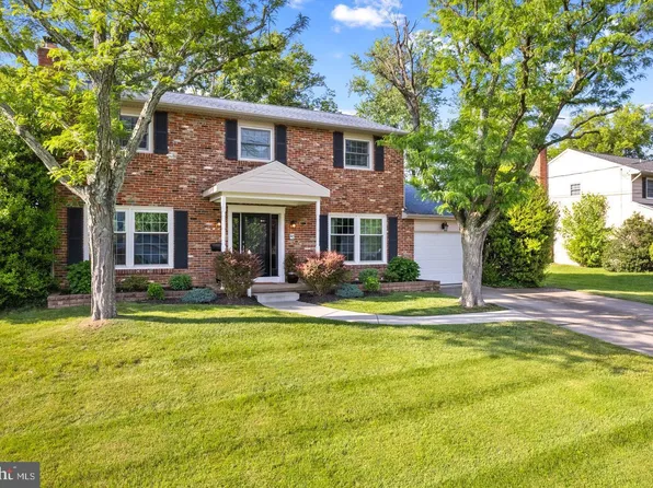 47 Plymouth Dr, Cherry Hill, NJ 08034