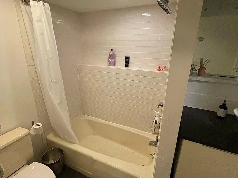 982 N Highland Ave NE #2 — Photo 11