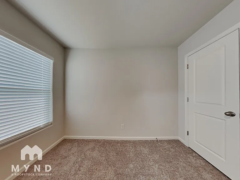10253 W Wenden Dr — Photo 12