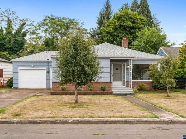 2760 Englewood Ave NE, Salem, OR 97301