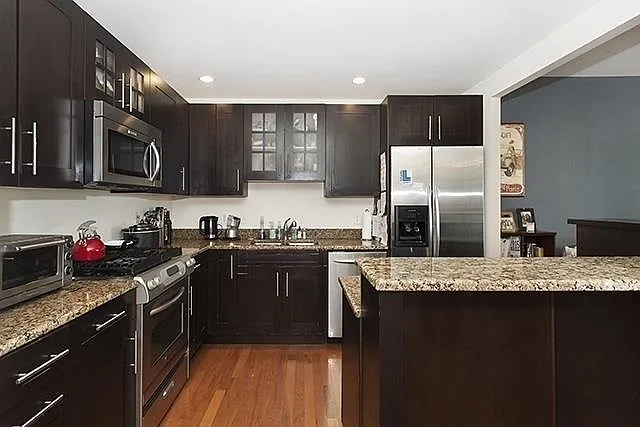 1025 Maxwell Ln #407 — Photo 4