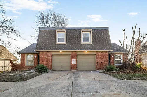 309 Hawthorne Court Photo 1