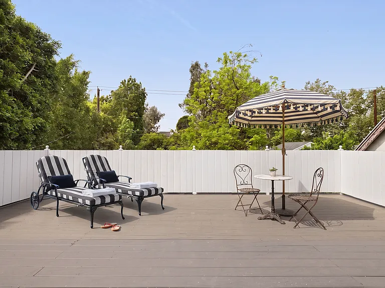 4309 Gentry Ave — Photo 22