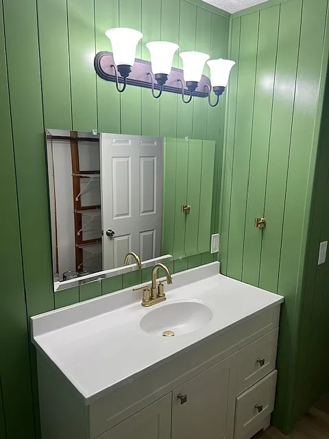 3 bed, 2024 sqft, $2,540 — Photo 2