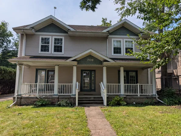 709 W Main St #1, Urbana, IL 61801