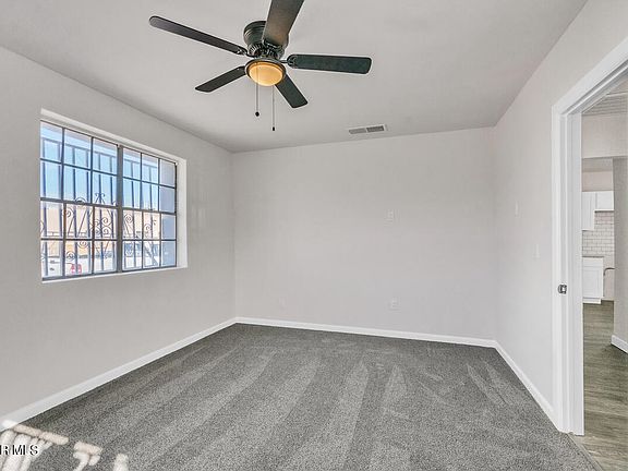 4th image of 3200 E San Antonio Ave