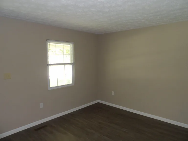 248 Meadowview Dr #2 — Photo 11