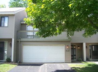5434 Sanibel Dr, Minnetonka, MN 55343