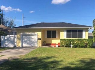 3200 Hickory Ave, Groves, TX 77619