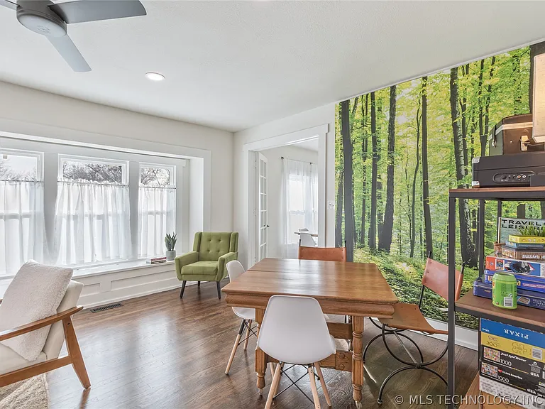 700 N McKinley Ave — Photo 12