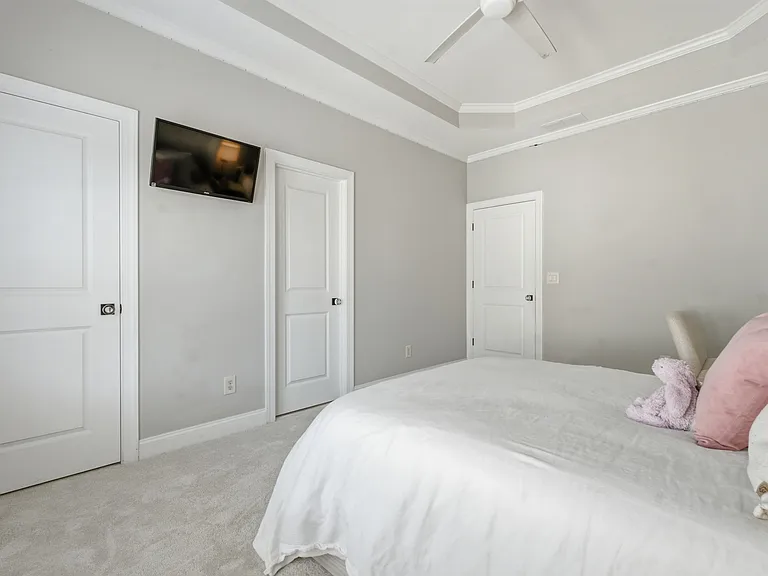 5451 Autumn Flame Dr NE — Photo 37