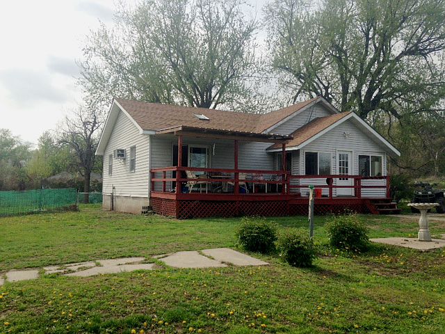 1st image of 411 East St