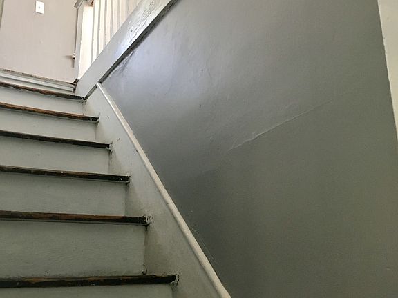 3rd image of 1511 Rowland Ave