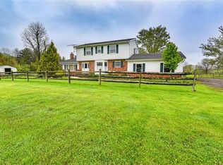 13625 Butternut Rd, Burton, OH 44021