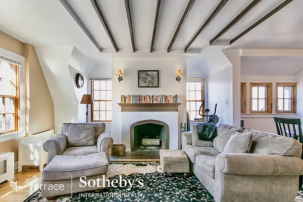 Rented by Terrace Sotheby's International Realty | media 35