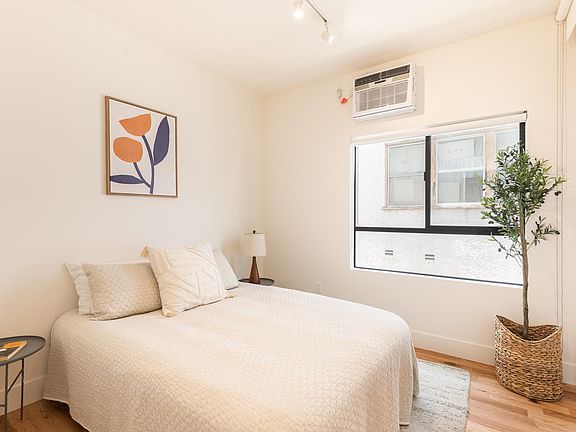 5th image of 2531 Cincinnati St #2535.5