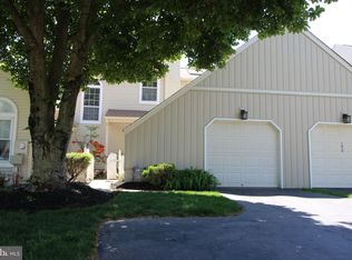 1632 McNelis Dr, Southampton, PA 18966