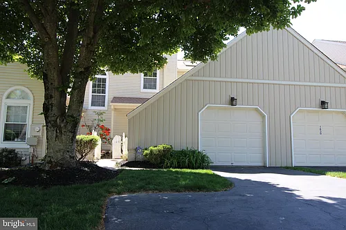 1632 McNelis Dr Photo 1