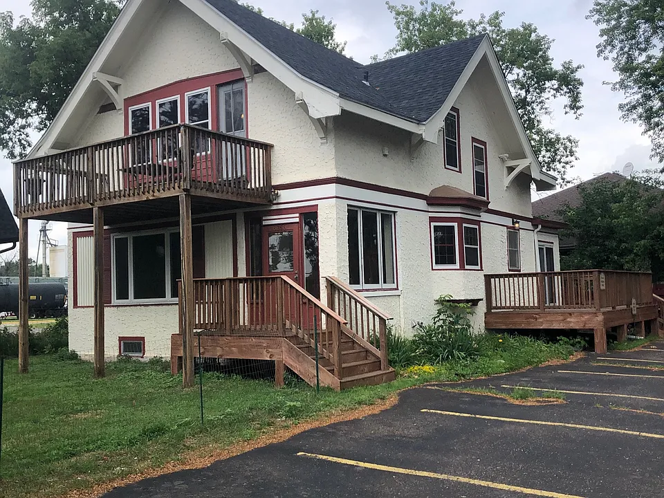 6356 Elm St #2