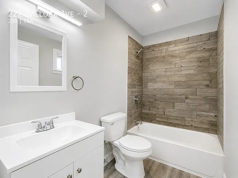222 Hallock Ave #2 — Photo 6