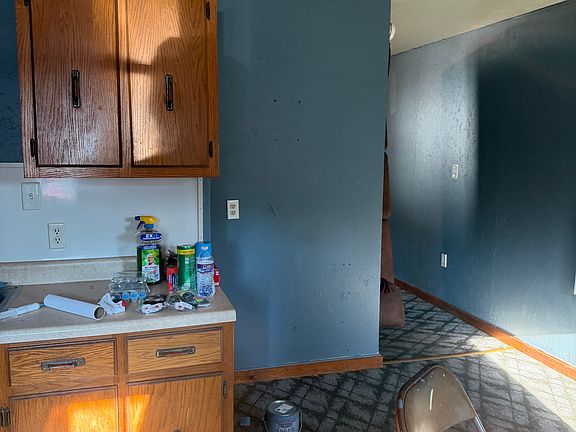 5th image of 310 Hope St #B