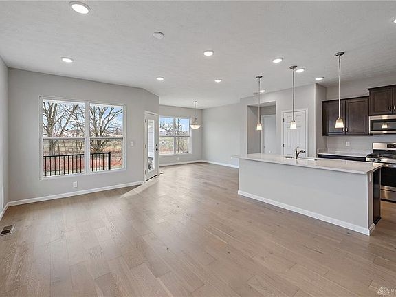 5th image of 1694 Glade Valley Dr #141