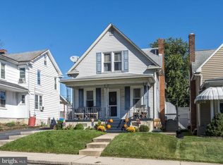 135 Martin Ave, Ephrata, PA 17522