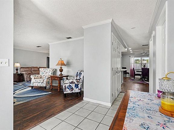 5th image of 1501 NEW BEDFORD DRIVE