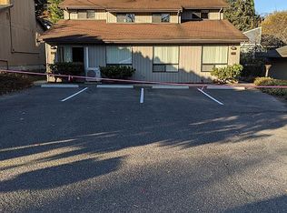 1915 Harris Ave, Bellingham, WA 98225