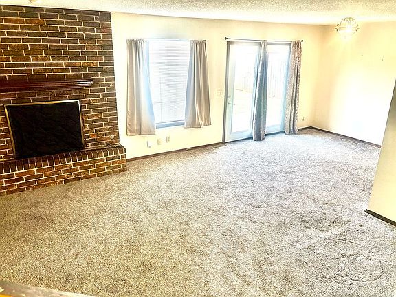 5th image of 1318 Summerton Pl